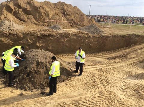Holocaust victims remains discovered in Belarus mass grave