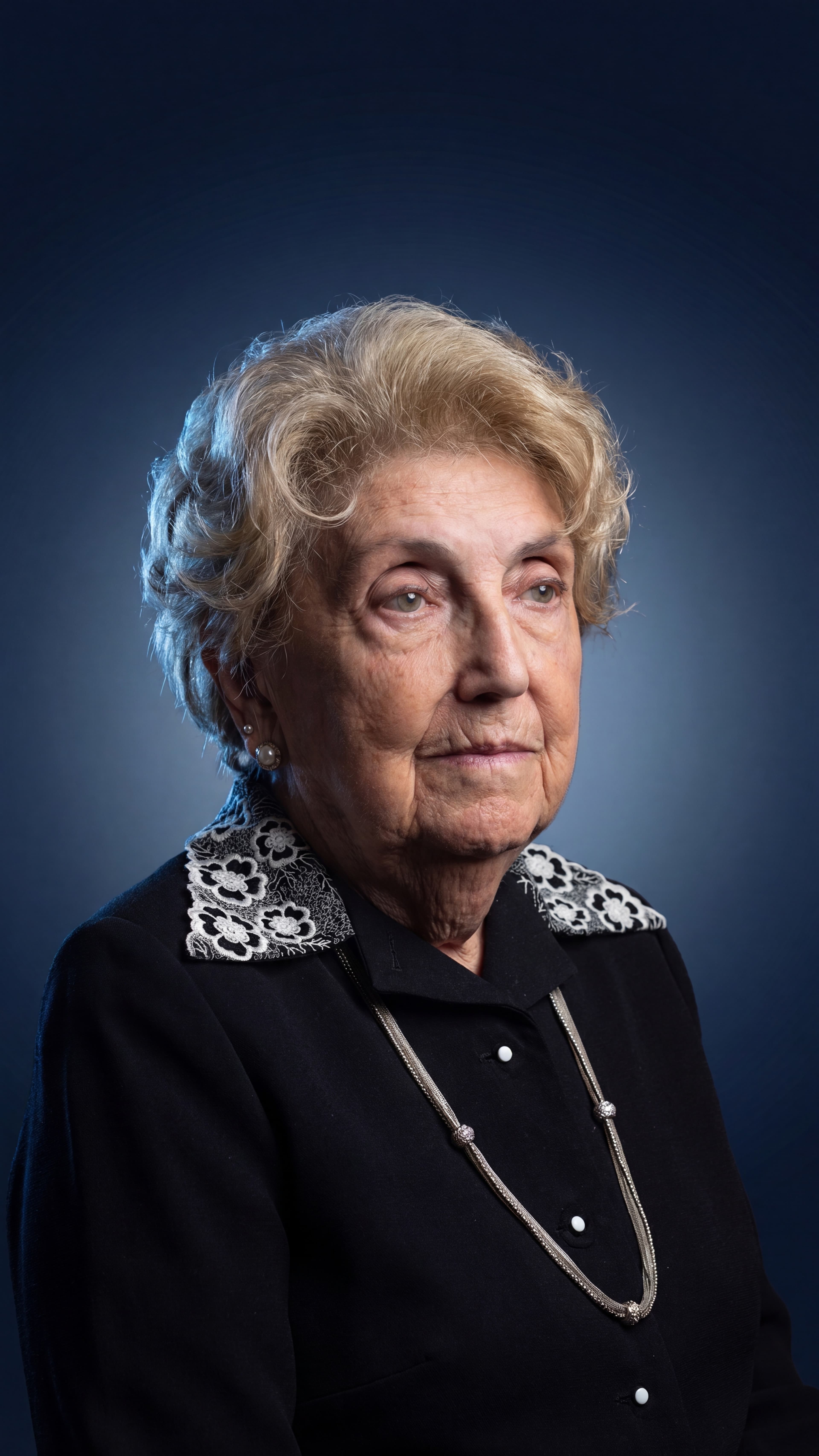 Cyla Weiss